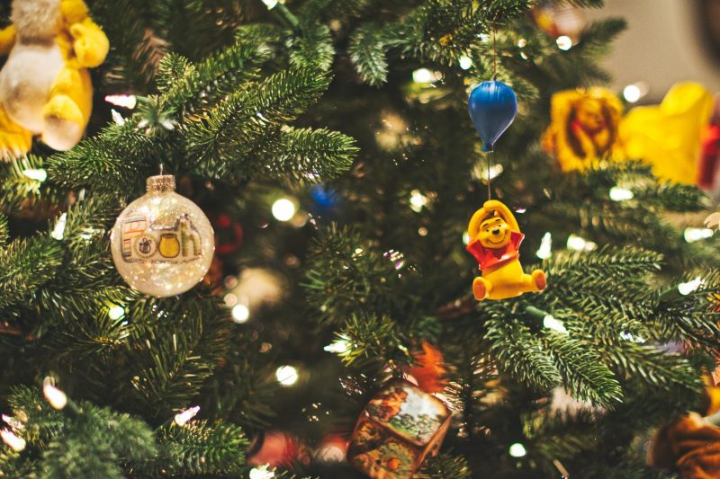 How to Create Beautiful, Unique Christmas Ornaments That Will Last a Lifetime