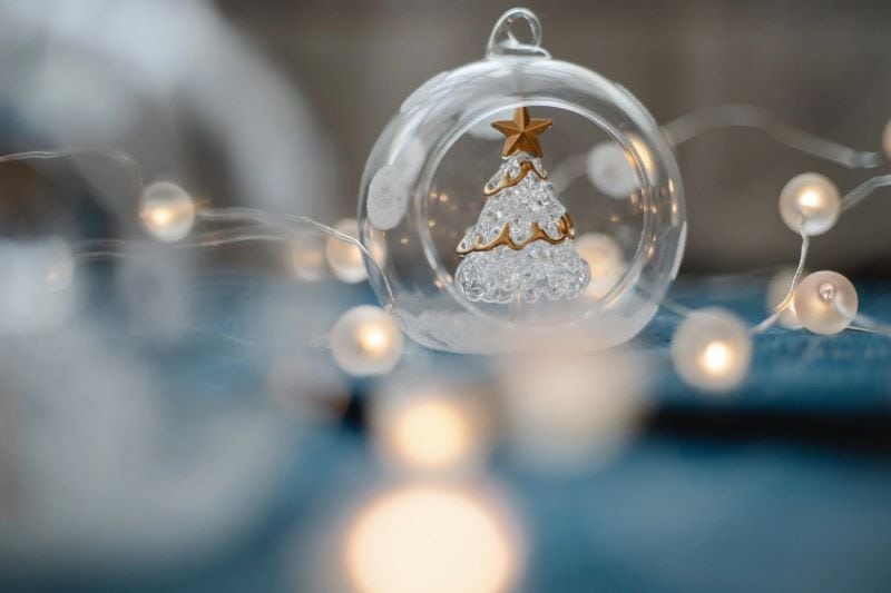 Add More Yuletide Charm To Your Home: Find Out the Best Ways to Decorate for the Holidays